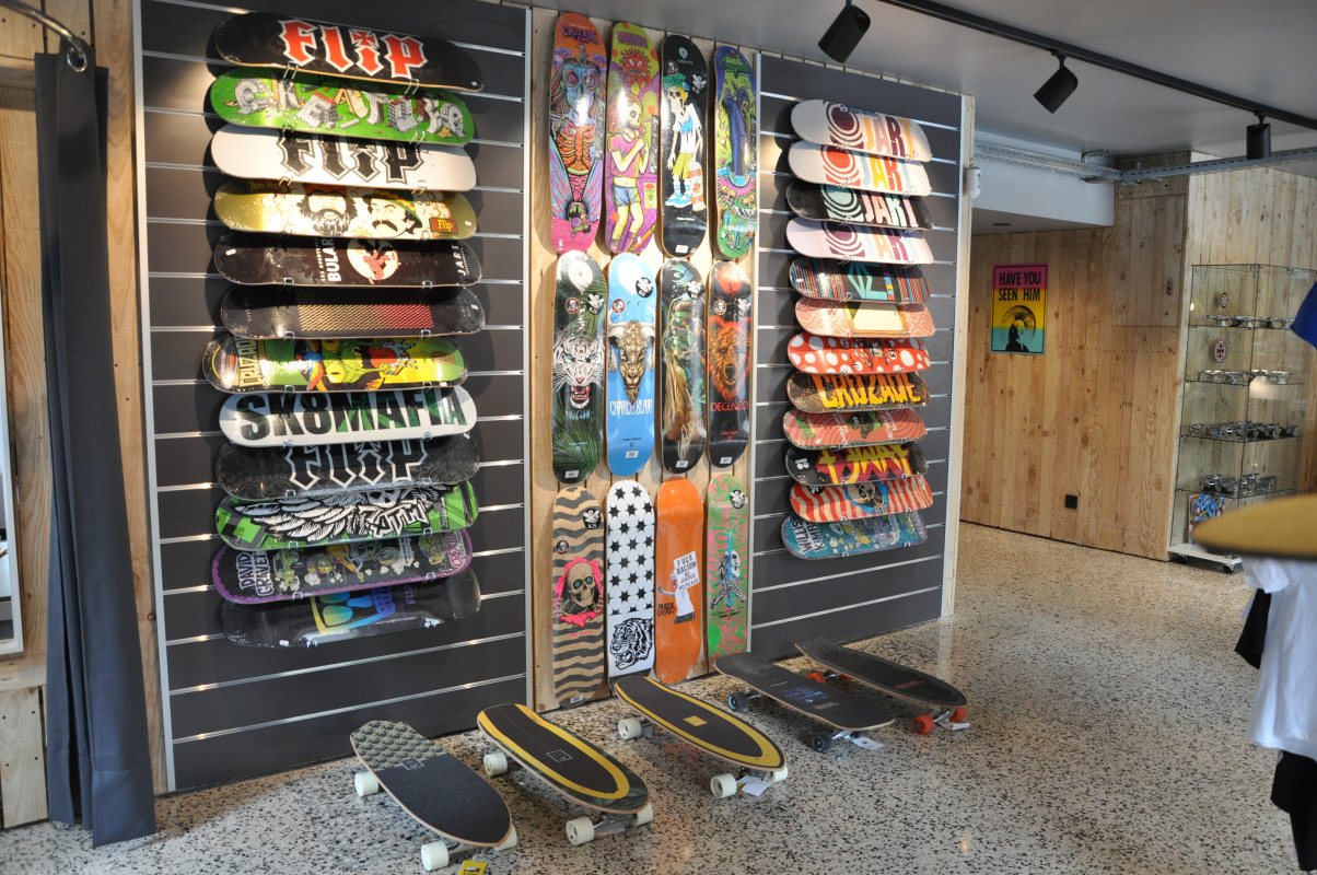 Amplio stock en tablas de Skate y longboards tienda de skate HOP en Eibar - Hop Skate Shop